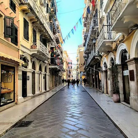 Dion And Eva's Oldtown Διαμέρισμα Corfu (city)